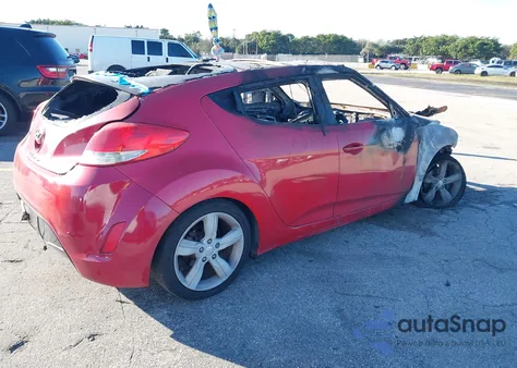 2014 Hyundai Veloster Base W/Gray z USA, uszkodzony, nr VIN KMHTC6AD5EU209299